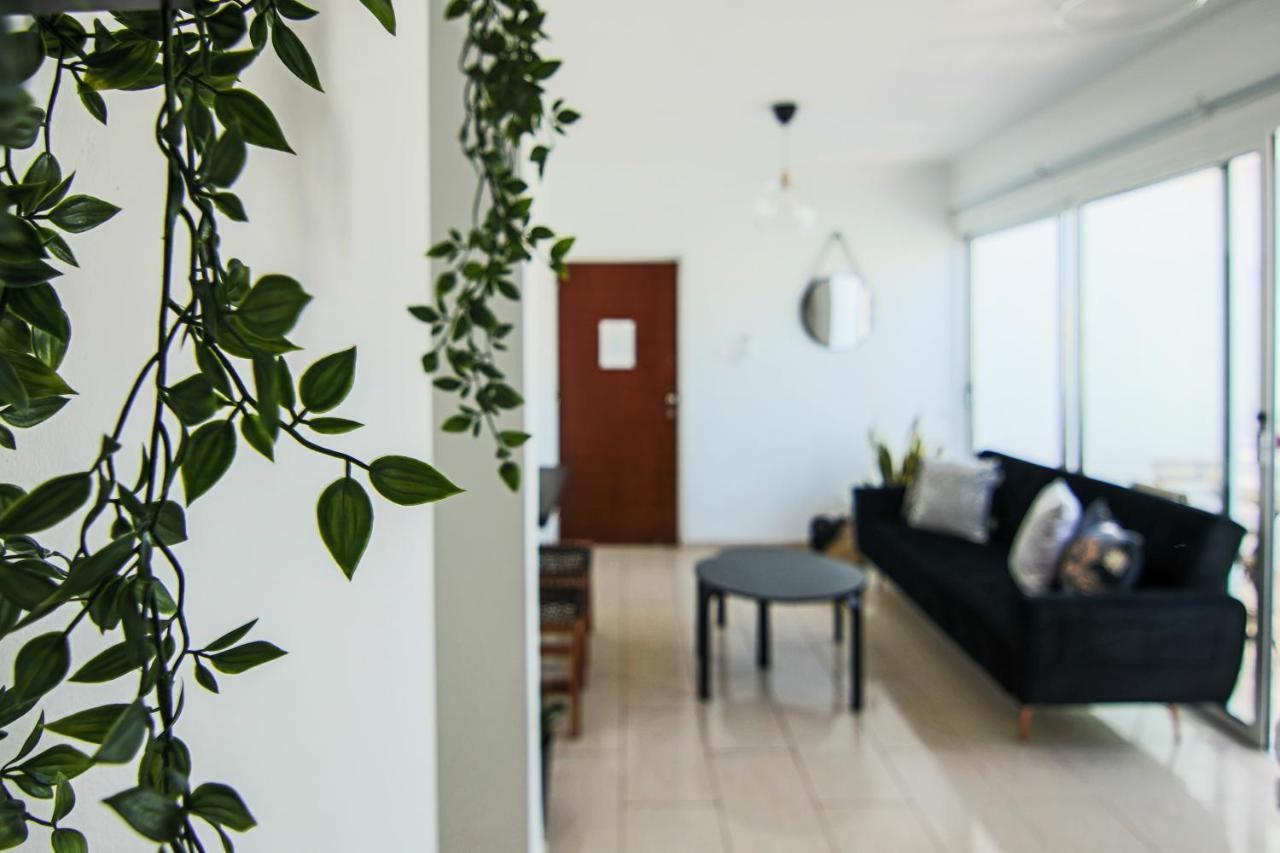 Phaedrus Living: Seaside Luxury Flat Lighthouse 62 Apartment Paphos Exterior foto