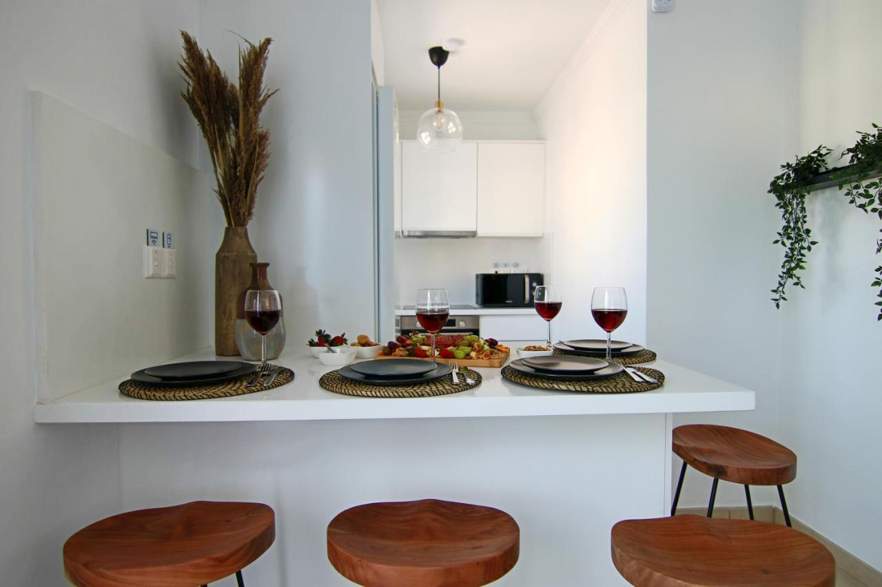 Phaedrus Living: Seaside Luxury Flat Lighthouse 62 Apartment Paphos Exterior foto